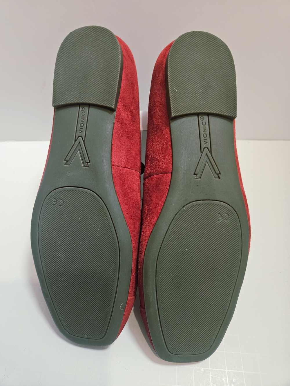 Vionic Klara Cherry Tomato Red Suede Leather Flats Size 7 - Orthopedic Support - Picture 8 of 16